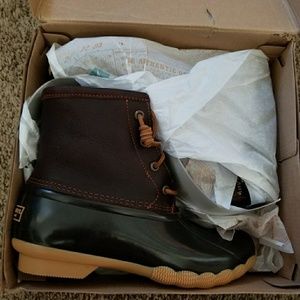 Sperry duck boots